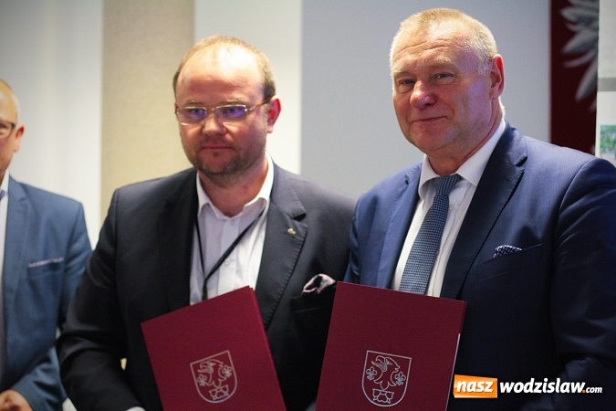 Zdjęcie w galerii na portalu naszwodzislaw.com: Jest ugoda z Jastrzębską Spółką Węglową! Będzie remont skrzyżowania w Gogołowej wiadomości z regionu