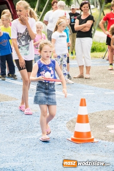 Zdjęcie w galerii na portalu naszwodzislaw.com: Artystyczne Podwórko. Gry i zabawy dla dzieci w wodzisławskiej dzielnicy Wilchwy wiadomości z regionu