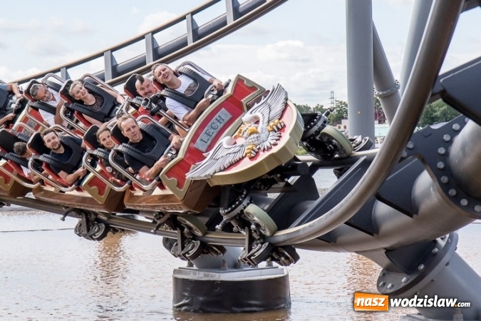 Zdjęcie w galerii na portalu naszwodzislaw.com: 104 sekundy na adrenalinie. Ruszył największy rollercoaster w Polsce wiadomości z regionu