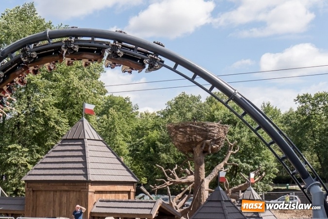 Zdjęcie w galerii na portalu naszwodzislaw.com: 104 sekundy na adrenalinie. Ruszył największy rollercoaster w Polsce wiadomości z regionu