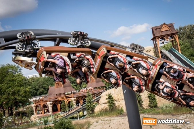 Zdjęcie w galerii na portalu naszwodzislaw.com: 104 sekundy na adrenalinie. Ruszył największy rollercoaster w Polsce wiadomości z regionu