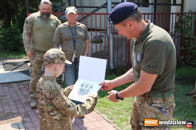 Zdjęcie w galerii na portalu naszwodzislaw.com: Siedmioletni chłopiec z Wodzisławia Śl. został antyterrorystą! wiadomości z regionu