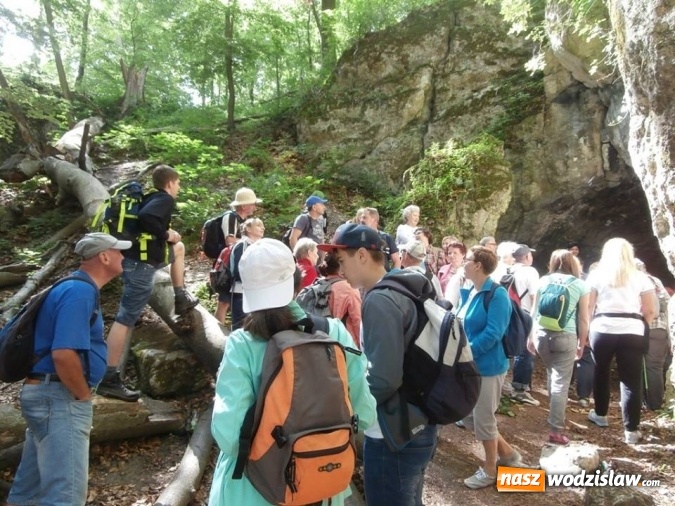 Zdjęcie w galerii na portalu naszwodzislaw.com: Podziwiali uroki Jury Krakowsko-Częstochowskiej  wiadomości z regionu