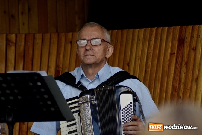 Zdjęcie w galerii na portalu naszwodzislaw.com: Teatr Wodzisławskiej Ulicy bawił w Radlinie  wiadomości z regionu