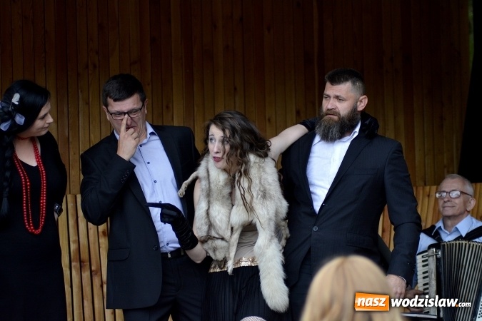 Zdjęcie w galerii na portalu naszwodzislaw.com: Teatr Wodzisławskiej Ulicy bawił w Radlinie  wiadomości z regionu