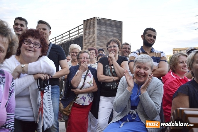 Zdjęcie w galerii na portalu naszwodzislaw.com: Teatr Wodzisławskiej Ulicy bawił w Radlinie  wiadomości z regionu