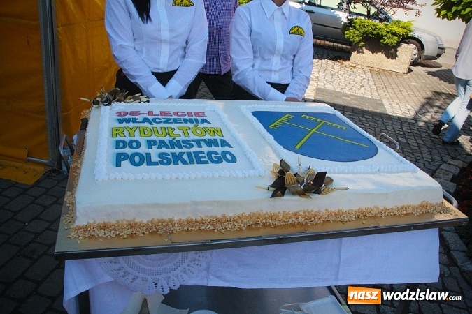 Zdjęcie w galerii na portalu naszwodzislaw.com: 95. rocznica włączenia Rydułtów do Państwa Polskiego. FOTORELACJA  wiadomości z regionu