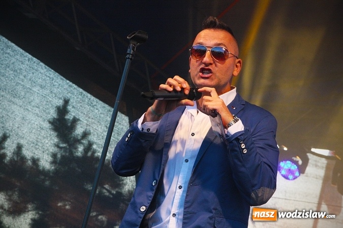 Zdjęcie w galerii na portalu naszwodzislaw.com: Zespół Solaris bawił w Rydułtowach. ZDJĘCIA  wiadomości z regionu