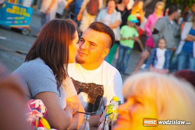 Zdjęcie w galerii na portalu naszwodzislaw.com: Zespół Solaris bawił w Rydułtowach. ZDJĘCIA  wiadomości z regionu
