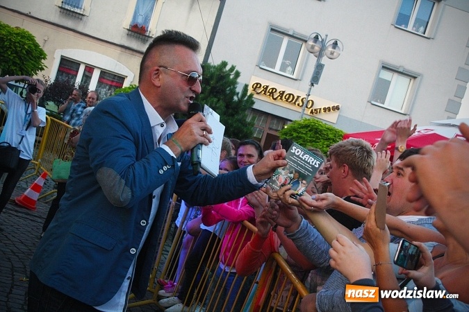 Zdjęcie w galerii na portalu naszwodzislaw.com: Zespół Solaris bawił w Rydułtowach. ZDJĘCIA  wiadomości z regionu