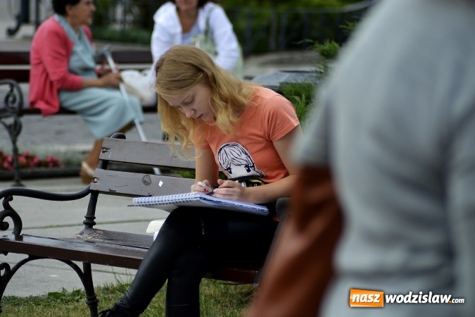 Zdjęcie w galerii na portalu naszwodzislaw.com: Malujemy Wodzisław – plener malarski na rynku  wiadomości z regionu