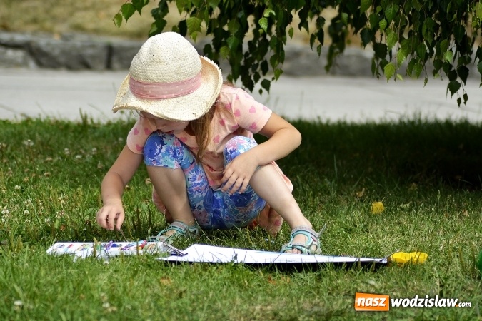 Zdjęcie w galerii na portalu naszwodzislaw.com: Malujemy Wodzisław – plener malarski na rynku  wiadomości z regionu