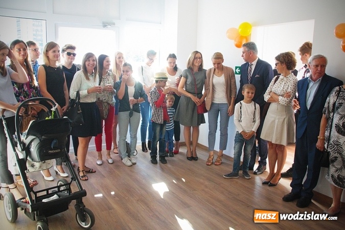 Zdjęcie w galerii na portalu naszwodzislaw.com: Dentica24 zainwestowała w Wodzisławiu. Powstało nowe centrum stomatologiczne wiadomości z regionu