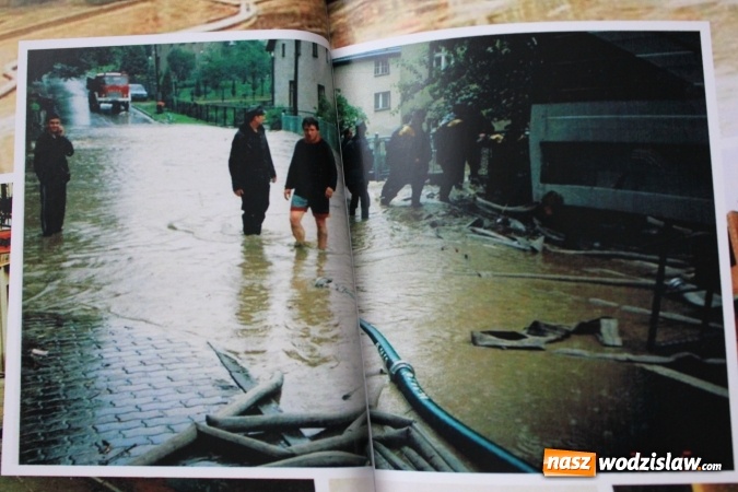 Zdjęcie w galerii na portalu naszwodzislaw.com: 20 lat po powodzi. Wywiad z Janem Krolikiem, ówczesnym dowódcą JRG w Rydułtowach wiadomości z regionu