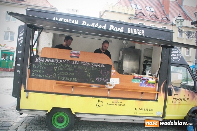 Zdjęcie w galerii na portalu naszwodzislaw.com: Food trucki znowu goszczą w Wodzisławiu wiadomości z regionu