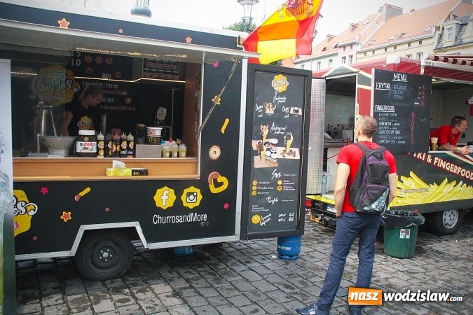 Zdjęcie w galerii na portalu naszwodzislaw.com: Food trucki znowu goszczą w Wodzisławiu wiadomości z regionu