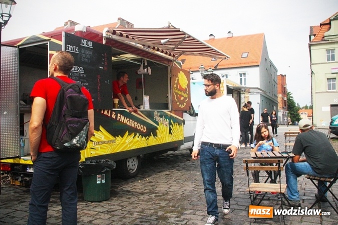 Zdjęcie w galerii na portalu naszwodzislaw.com: Food trucki znowu goszczą w Wodzisławiu wiadomości z regionu