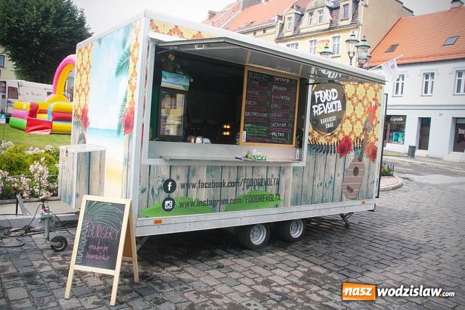 Zdjęcie w galerii na portalu naszwodzislaw.com: Food trucki znowu goszczą w Wodzisławiu wiadomości z regionu