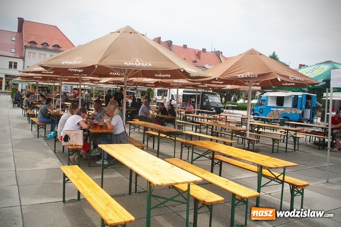 Zdjęcie w galerii na portalu naszwodzislaw.com: Food trucki znowu goszczą w Wodzisławiu wiadomości z regionu