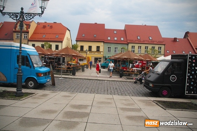 Zdjęcie w galerii na portalu naszwodzislaw.com: Food trucki znowu goszczą w Wodzisławiu wiadomości z regionu