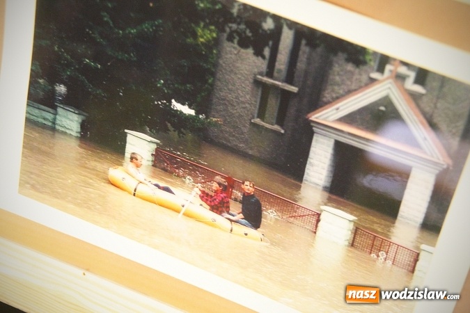 Zdjęcie w galerii na portalu naszwodzislaw.com: W Olzie upamiętnili 20-lecie powodzi wiadomości z regionu