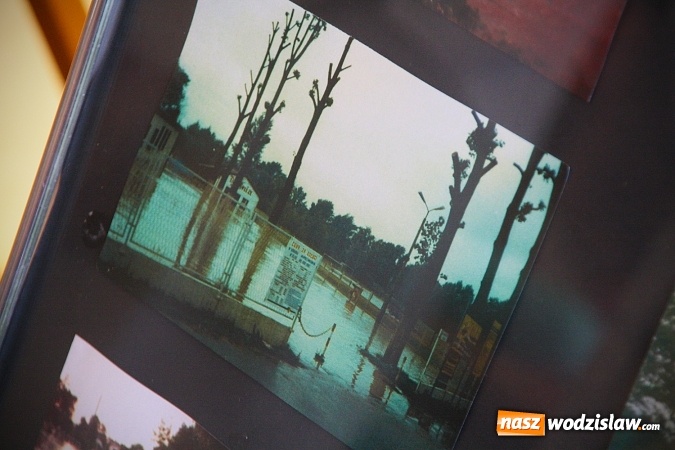 Zdjęcie w galerii na portalu naszwodzislaw.com: W Olzie upamiętnili 20-lecie powodzi wiadomości z regionu