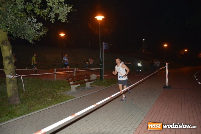 Zdjęcie w galerii na portalu naszwodzislaw.com: III Nocny Bieg z Gwiazdami. Ukraińcy na pierwszych miejscach  wiadomości z regionu