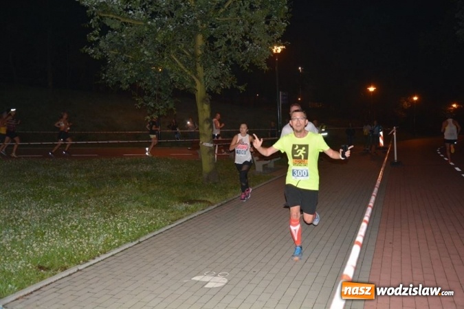 Zdjęcie w galerii na portalu naszwodzislaw.com: III Nocny Bieg z Gwiazdami. Ukraińcy na pierwszych miejscach  wiadomości z regionu