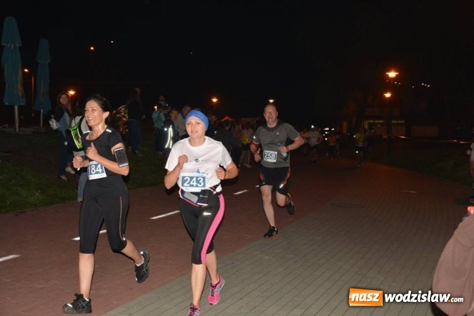 Zdjęcie w galerii na portalu naszwodzislaw.com: III Nocny Bieg z Gwiazdami. Ukraińcy na pierwszych miejscach  wiadomości z regionu