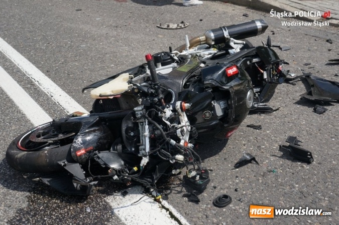 Zdjęcie w galerii na portalu naszwodzislaw.com: Śmiertelny wypadek w Marklowicach. Nie żyje motocyklista wiadomości z regionu