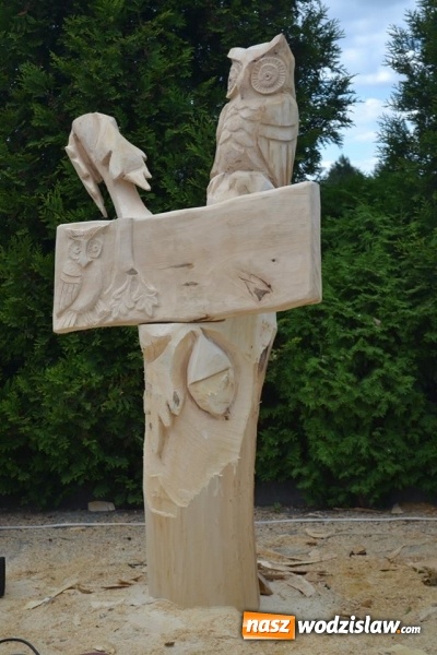 Zdjęcie w galerii na portalu naszwodzislaw.com: Jak zrobić coś z niczego? W Gołkowicach zorganizowano plener rzeźbiarski wiadomości z regionu