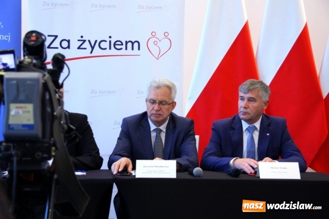 Zdjęcie w galerii na portalu naszwodzislaw.com: Program Za życiem. Do tej pory na Śląsku pomoc otrzymało 151 rodzin w łącznej wysokości 604 tys. zł wiadomości z regionu
