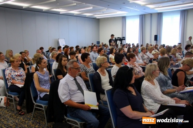 Zdjęcie w galerii na portalu naszwodzislaw.com: Program Za życiem. Do tej pory na Śląsku pomoc otrzymało 151 rodzin w łącznej wysokości 604 tys. zł wiadomości z regionu