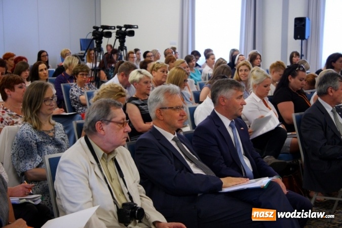 Zdjęcie w galerii na portalu naszwodzislaw.com: Program Za życiem. Do tej pory na Śląsku pomoc otrzymało 151 rodzin w łącznej wysokości 604 tys. zł wiadomości z regionu