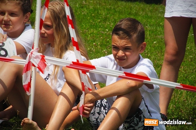 Zdjęcie w galerii na portalu naszwodzislaw.com: W poszukiwaniu Nemo. Za nami I Dziecięce Zawody Kajakowe o Puchar Wójta Gminy Gorzyce  wiadomości z regionu