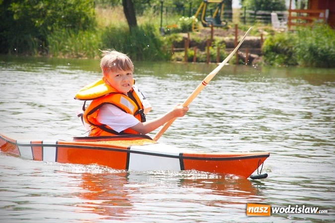 Zdjęcie w galerii na portalu naszwodzislaw.com: W poszukiwaniu Nemo. Za nami I Dziecięce Zawody Kajakowe o Puchar Wójta Gminy Gorzyce  wiadomości z regionu