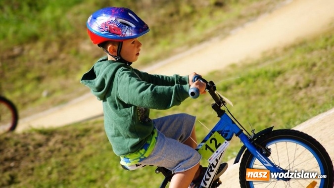 Zdjęcie w galerii na portalu naszwodzislaw.com:  Polsko-Czeskie zawody BMX Racing w Rodzinnym Parku Rozrywki  wiadomości z regionu