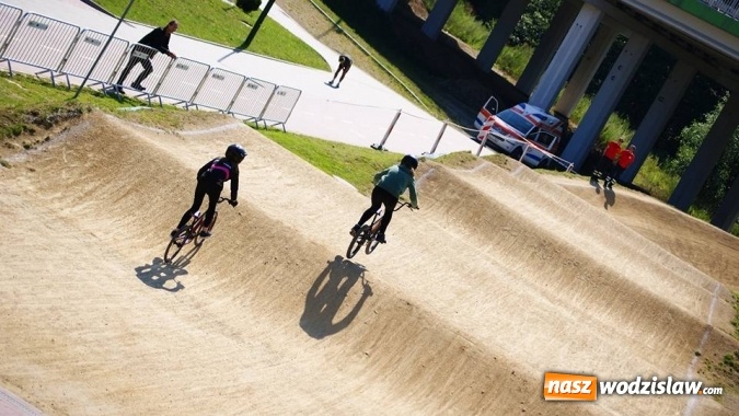 Zdjęcie w galerii na portalu naszwodzislaw.com:  Polsko-Czeskie zawody BMX Racing w Rodzinnym Parku Rozrywki  wiadomości z regionu