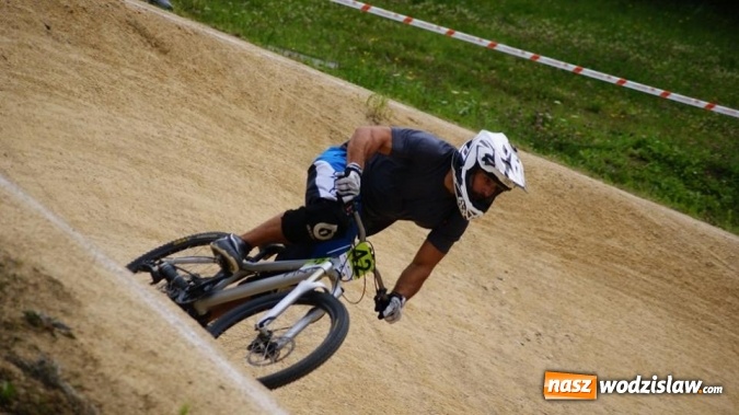 Zdjęcie w galerii na portalu naszwodzislaw.com:  Polsko-Czeskie zawody BMX Racing w Rodzinnym Parku Rozrywki  wiadomości z regionu