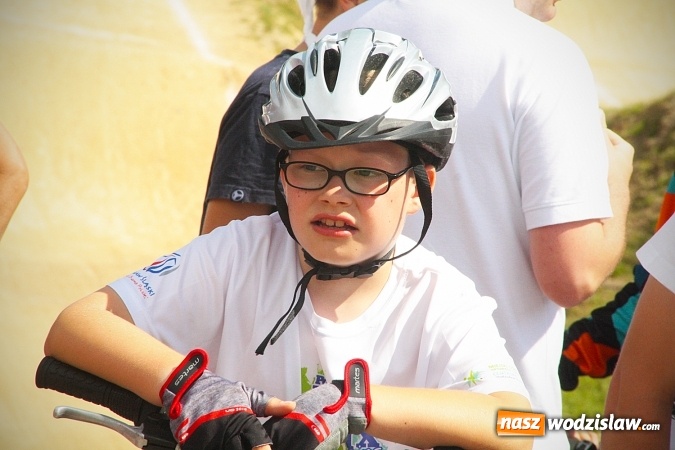 Zdjęcie w galerii na portalu naszwodzislaw.com:  Polsko-Czeskie zawody BMX Racing w Rodzinnym Parku Rozrywki  wiadomości z regionu