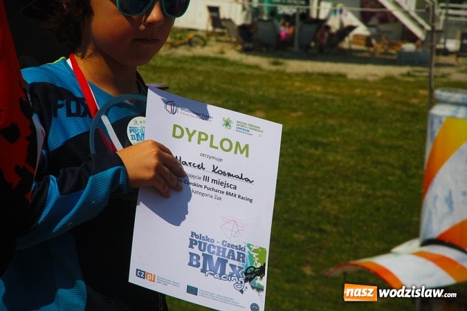 Zdjęcie w galerii na portalu naszwodzislaw.com:  Polsko-Czeskie zawody BMX Racing w Rodzinnym Parku Rozrywki  wiadomości z regionu