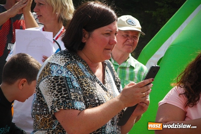 Zdjęcie w galerii na portalu naszwodzislaw.com:  Polsko-Czeskie zawody BMX Racing w Rodzinnym Parku Rozrywki  wiadomości z regionu