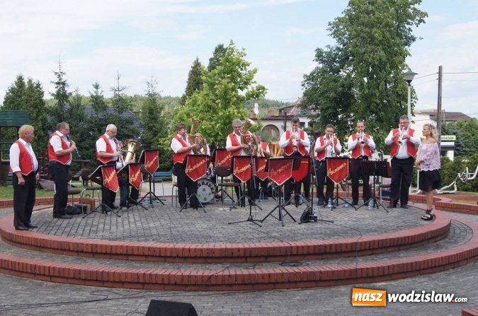 Zdjęcie w galerii na portalu naszwodzislaw.com: Orkiestra ze Stonavy oraz Jaworza w Skrzyszowie wiadomości z regionu