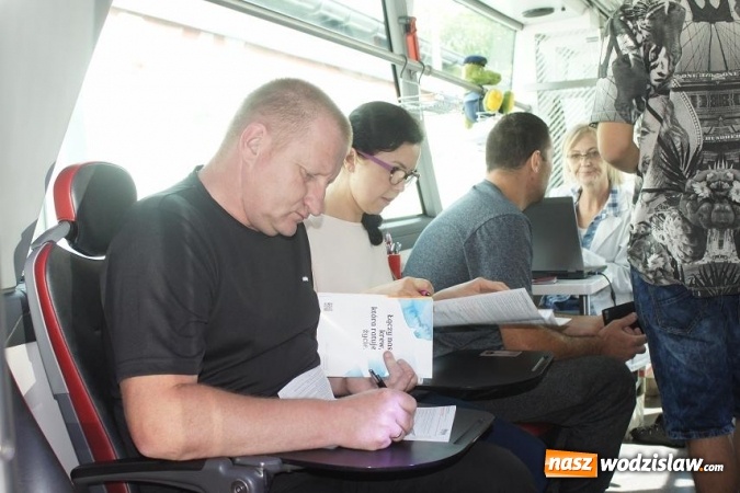 Zdjęcie w galerii na portalu naszwodzislaw.com: Akcja krwiodawcza przy Remizie OSP w Mszanie. Pomogło 20 osób  wiadomości z regionu