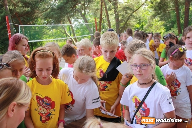 Zdjęcie w galerii na portalu naszwodzislaw.com: Dzieci z Wodzisławia Śląskiego wyjadą na Wakacje z Muszkieterami  wiadomości z regionu