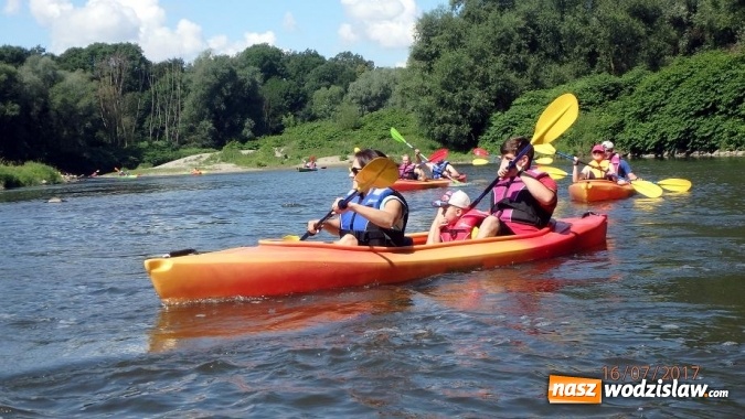 Zdjęcie w galerii na portalu naszwodzislaw.com: Spływ kajakowy z Gminnym Ośrodkiem Sportu w Mszanie wiadomości z regionu