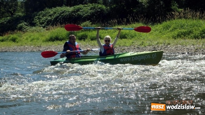 Zdjęcie w galerii na portalu naszwodzislaw.com: Spływ kajakowy z Gminnym Ośrodkiem Sportu w Mszanie wiadomości z regionu