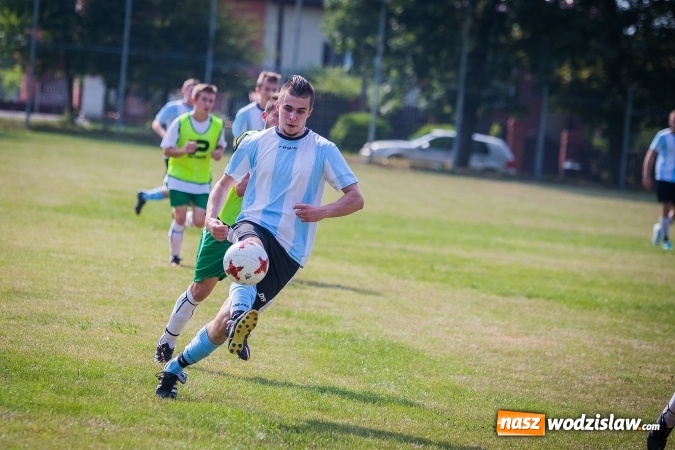 Zdjęcie w galerii na portalu naszwodzislaw.com: Naprzód Krzyżkowice tylko zremisował ze spadkowiczem z A klasy wiadomości z regionu