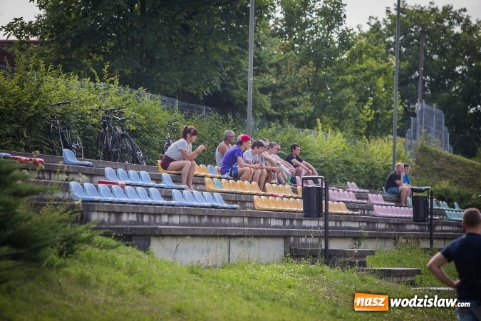 Zdjęcie w galerii na portalu naszwodzislaw.com: Naprzód Krzyżkowice tylko zremisował ze spadkowiczem z A klasy wiadomości z regionu