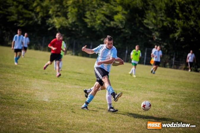 Zdjęcie w galerii na portalu naszwodzislaw.com: Naprzód Krzyżkowice tylko zremisował ze spadkowiczem z A klasy wiadomości z regionu